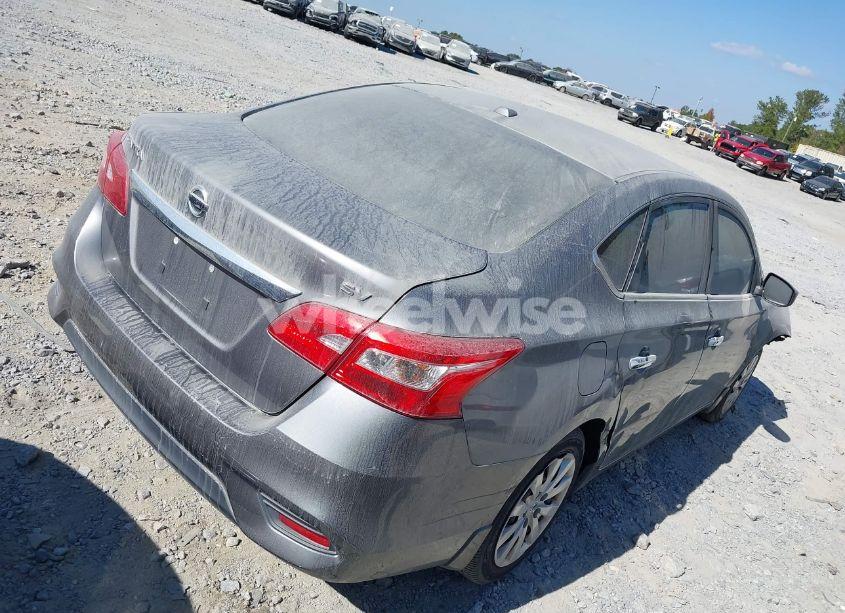 Photo 4 of 2017 Nissan Sentra SV (VIN 3N1AB7AP3HY279578)