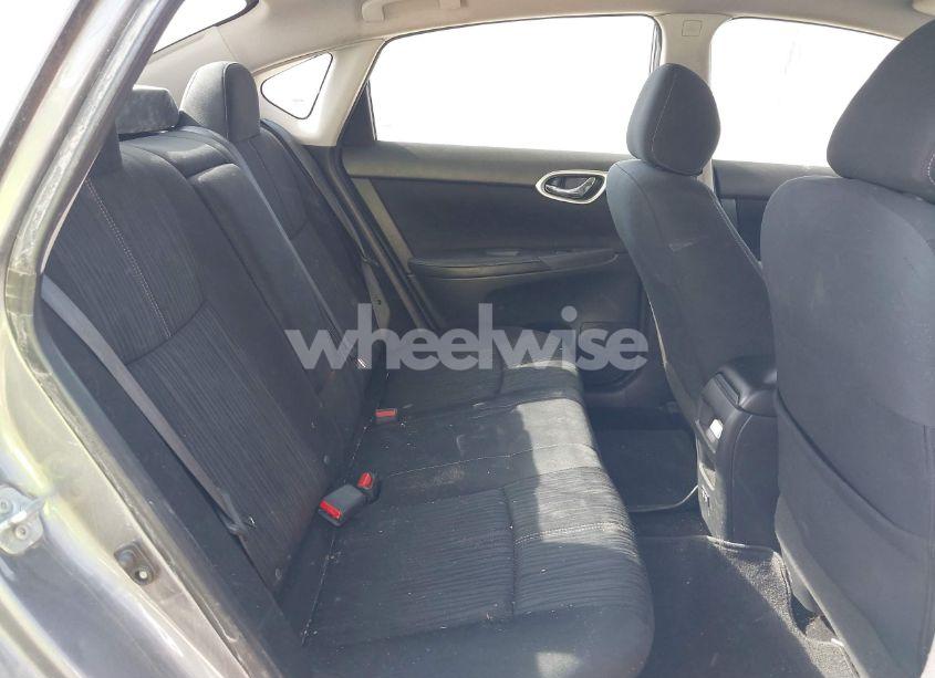 Photo 8 of 2017 Nissan Sentra SV (VIN 3N1AB7AP3HY279578)