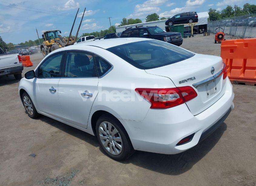 Photo 3 of 2017 Nissan Sentra SV (VIN 3N1AB7AP3HY290032)