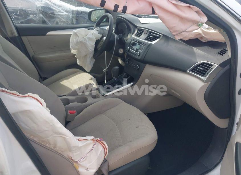 Photo 5 of 2017 Nissan Sentra S (VIN 3N1AB7AP3HY297188)