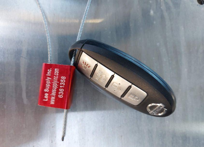 Photo 11 of 2017 Nissan Sentra SR (VIN 3N1AB7AP3HY302924)