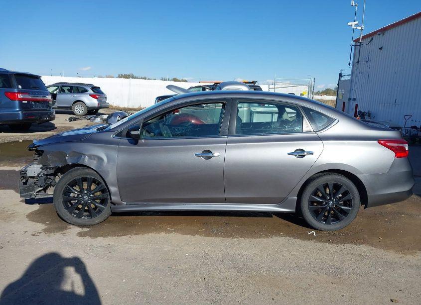 Photo 15 of 2017 Nissan Sentra SR (VIN 3N1AB7AP3HY302924)