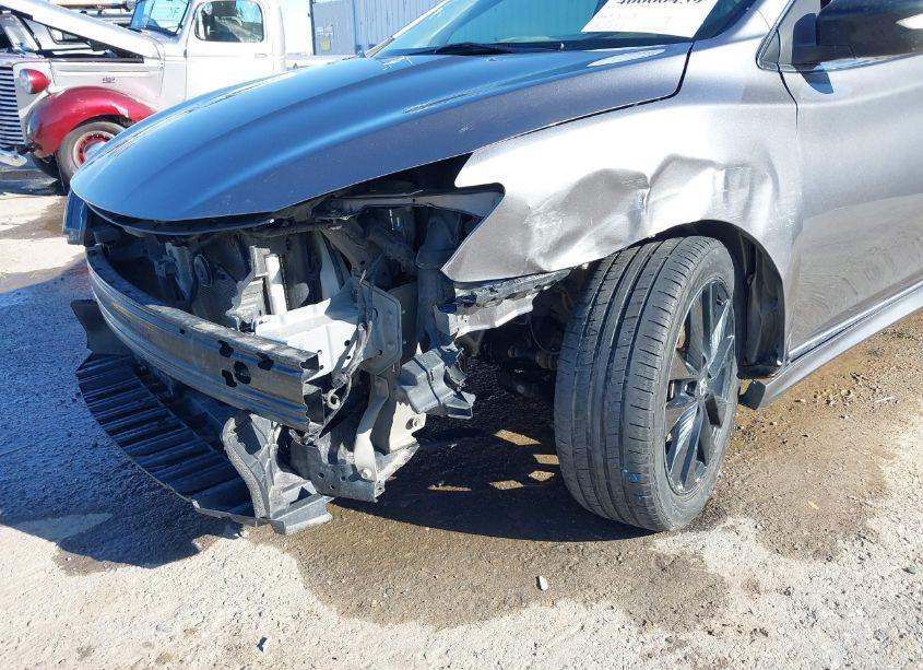 Photo 6 of 2017 Nissan Sentra SR (VIN 3N1AB7AP3HY302924)