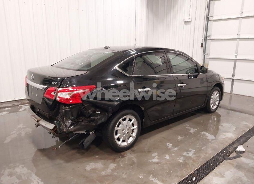 Photo 4 of 2017 Nissan Sentra SV (VIN 3N1AB7AP3HY305015)