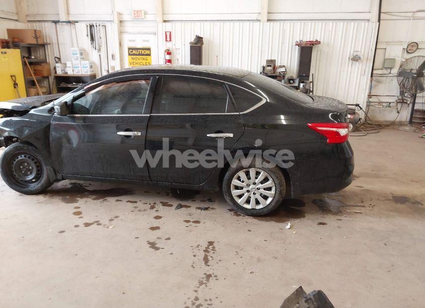 Photo 15 of 2017 Nissan Sentra S (VIN 3N1AB7AP3HY311140)