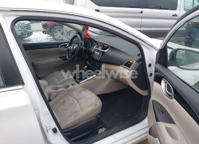 Photo 5 of 2017 Nissan Sentra SV (VIN 3N1AB7AP3HY320159)