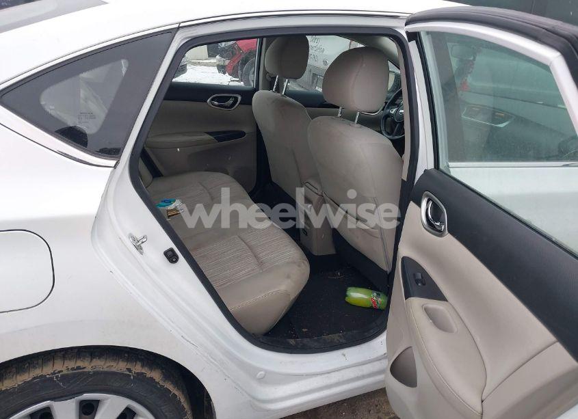 Photo 8 of 2017 Nissan Sentra SV (VIN 3N1AB7AP3HY320159)