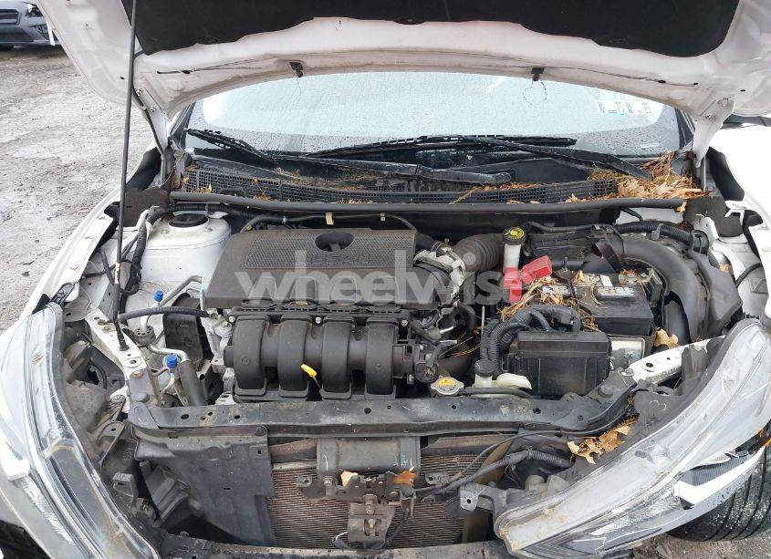Photo 10 of 2017 Nissan Sentra SV (VIN 3N1AB7AP3HY326611)