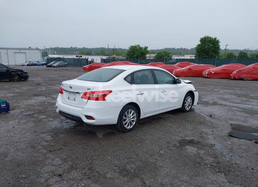 Photo 4 of 2017 Nissan Sentra SV (VIN 3N1AB7AP3HY326611)