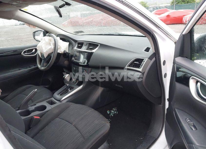 Photo 5 of 2017 Nissan Sentra SV (VIN 3N1AB7AP3HY326611)