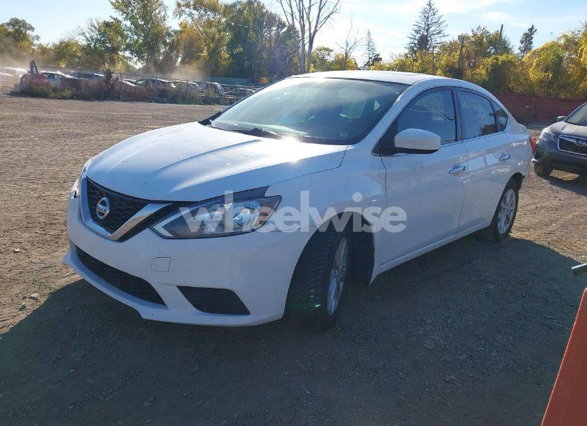 Photo 2 of 2017 Nissan Sentra SV (VIN 3N1AB7AP3HY329850)