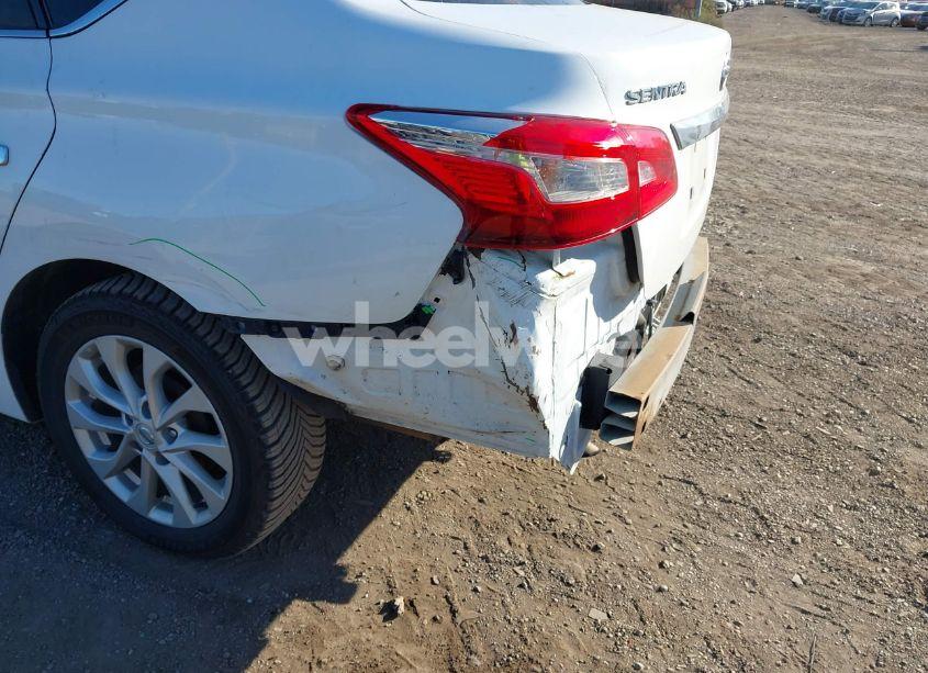 Photo 6 of 2017 Nissan Sentra SV (VIN 3N1AB7AP3HY329850)