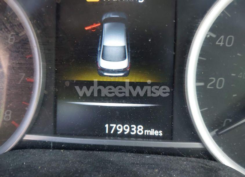 Photo 7 of 2017 Nissan Sentra SV (VIN 3N1AB7AP3HY329850)