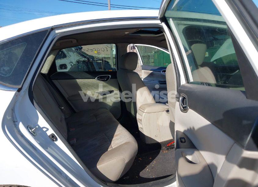 Photo 8 of 2017 Nissan Sentra SV (VIN 3N1AB7AP3HY329850)