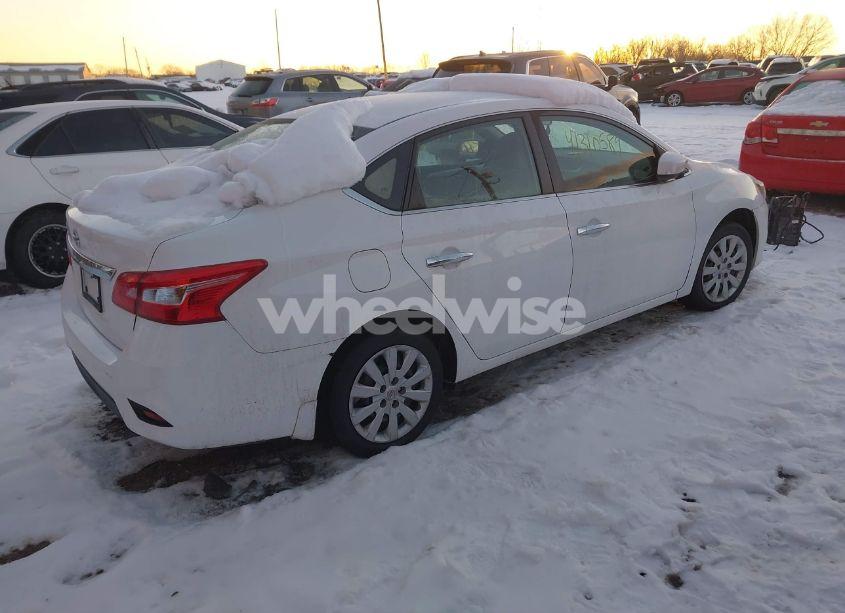 Photo 4 of 2017 Nissan Sentra (VIN 3N1AB7AP3HY333655)