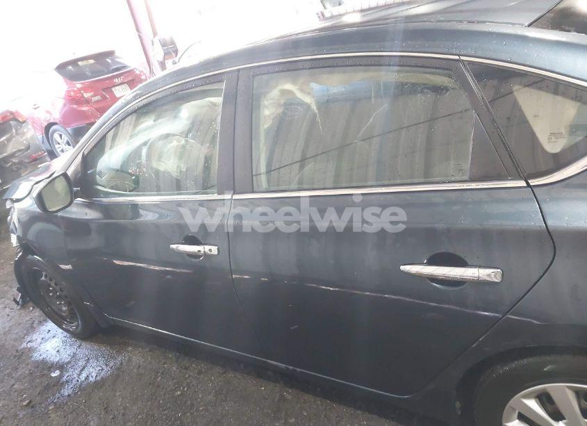 Photo 14 of 2017 Nissan Sentra SV (VIN 3N1AB7AP3HY335485)