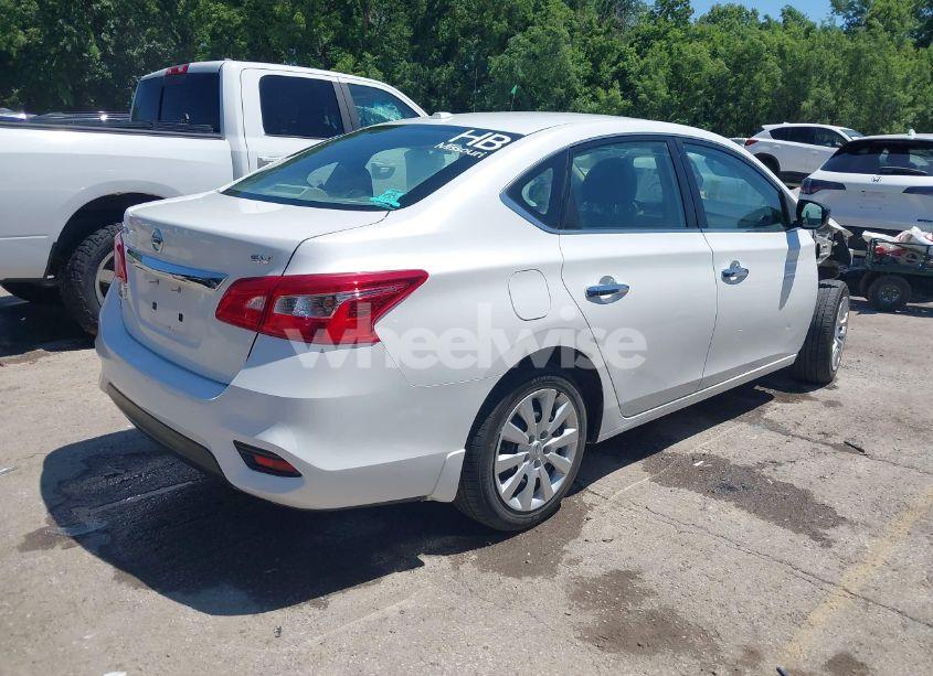 Photo 4 of 2017 Nissan Sentra SV (VIN 3N1AB7AP3HY337169)