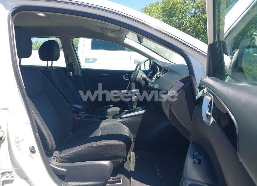 Photo 5 of 2017 Nissan Sentra SV (VIN 3N1AB7AP3HY337169)