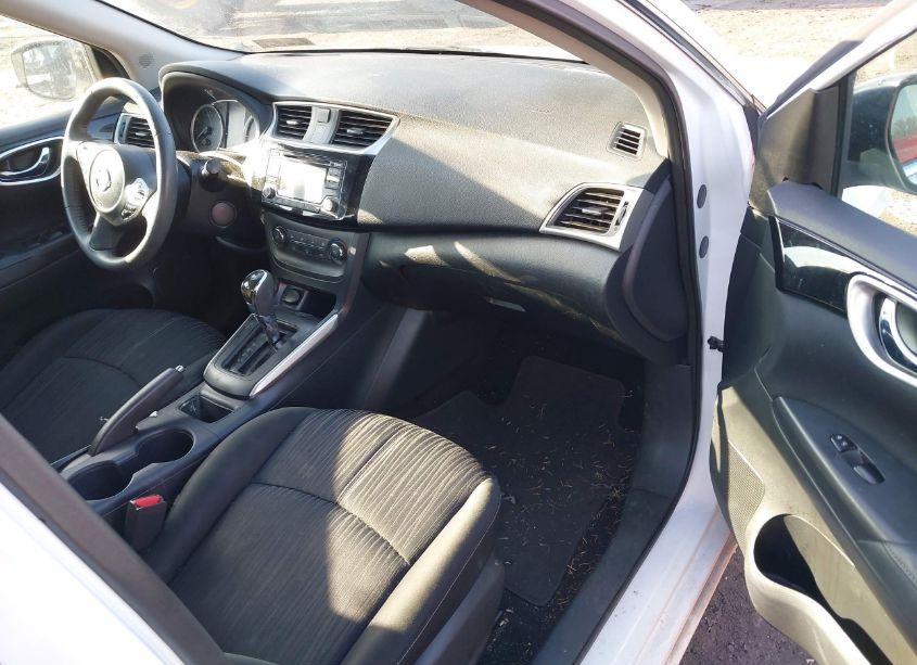 Photo 5 of 2017 Nissan Sentra SV (VIN 3N1AB7AP3HY341383)