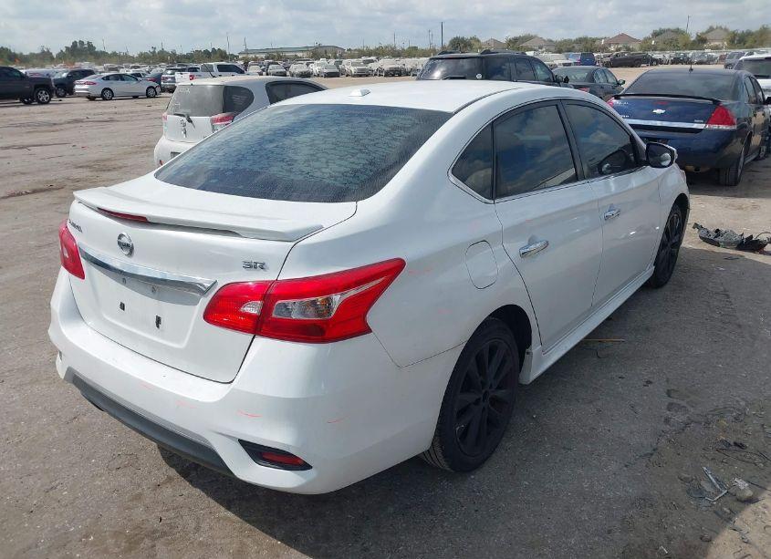 Photo 4 of 2017 Nissan Sentra SR (VIN 3N1AB7AP3HY349595)