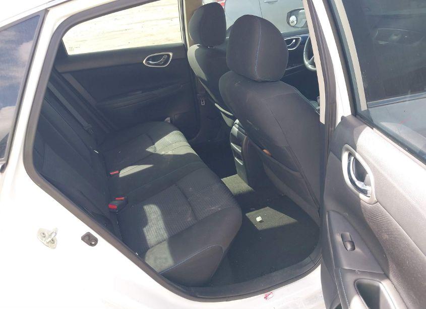 Photo 8 of 2017 Nissan Sentra SR (VIN 3N1AB7AP3HY349595)