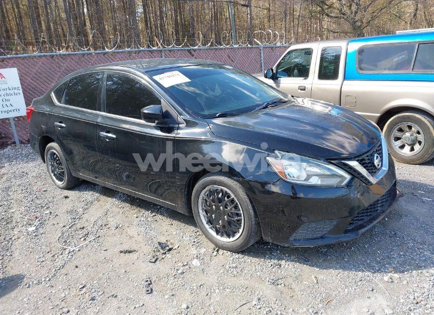 2017 Nissan Sentra S (VIN 3N1AB7AP3HY350410) main photo