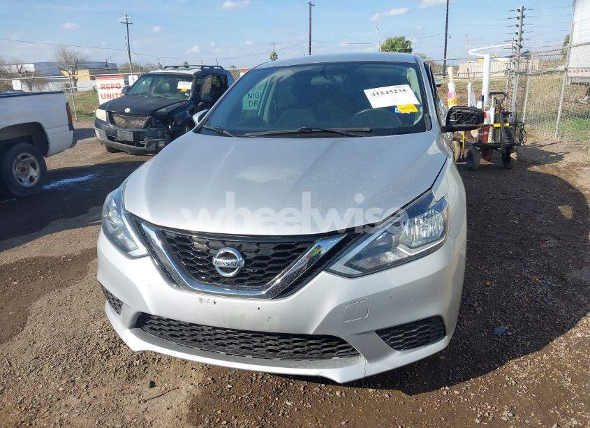 Photo 12 of 2017 Nissan Sentra S (VIN 3N1AB7AP3HY352528)