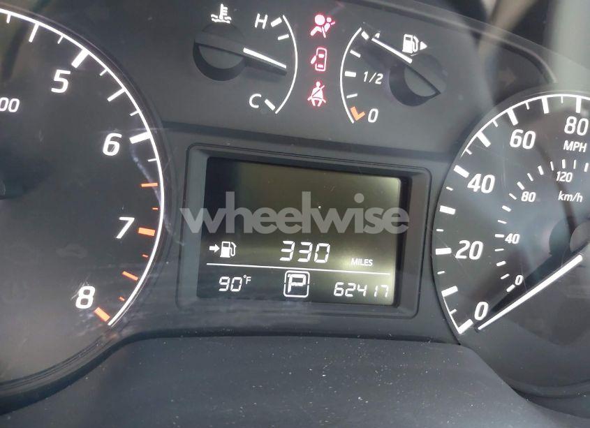 Photo 15 of 2017 Nissan Sentra S (VIN 3N1AB7AP3HY352528)