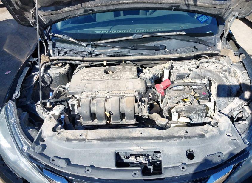 Photo 10 of 2017 Nissan Sentra SR (VIN 3N1AB7AP3HY369345)