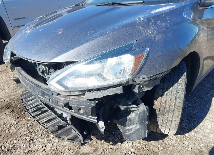 Photo 13 of 2017 Nissan Sentra SV (VIN 3N1AB7AP3HY370219)