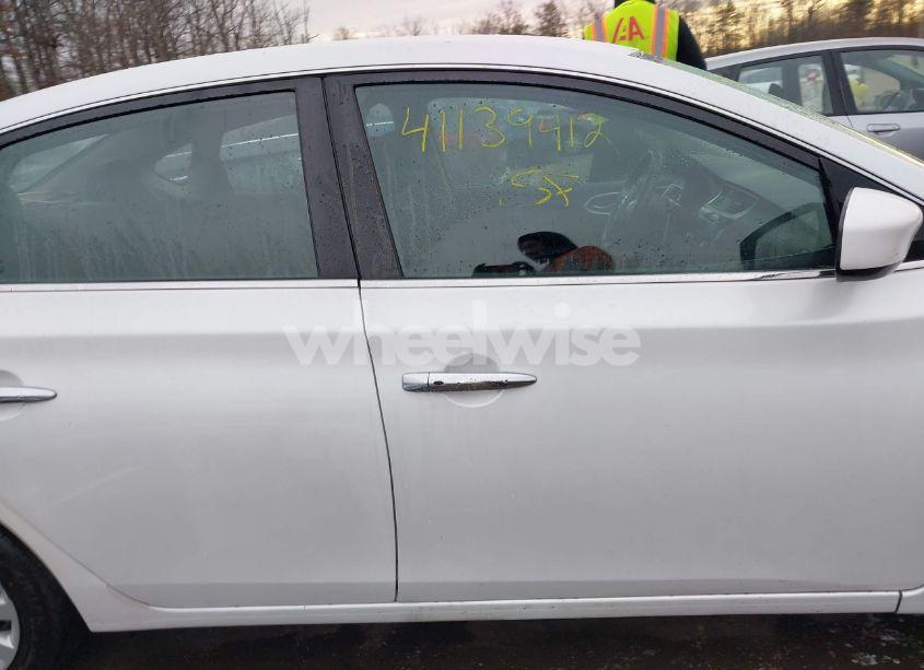 Photo 14 of 2017 Nissan Sentra SV (VIN 3N1AB7AP3HY371709)