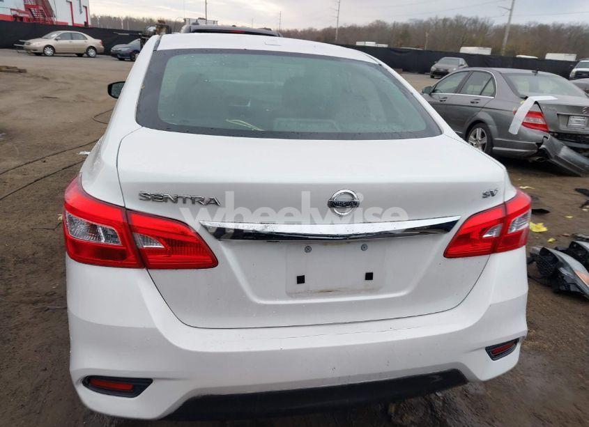 Photo 17 of 2017 Nissan Sentra SV (VIN 3N1AB7AP3HY371709)