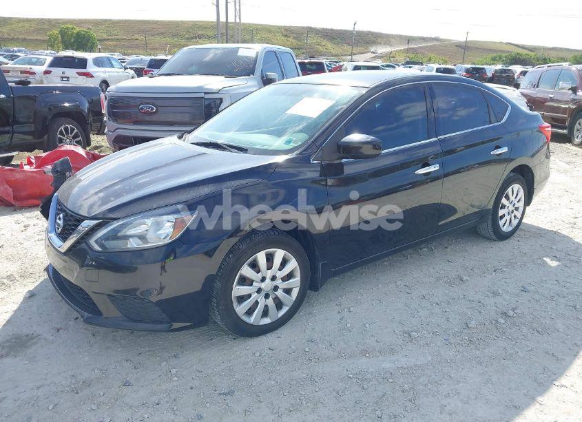 Photo 2 of 2017 Nissan Sentra SV (VIN 3N1AB7AP3HY406300)