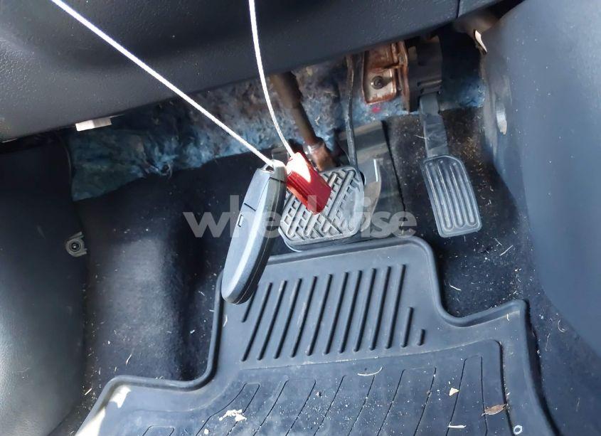 Photo 11 of 2018 Nissan Sentra SV (VIN 3N1AB7AP3JL621422)