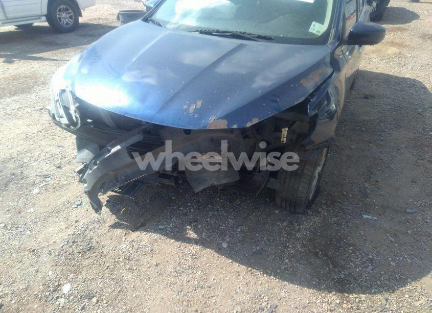 Photo 13 of 2018 Nissan Sentra SV (VIN 3N1AB7AP3JL621422)