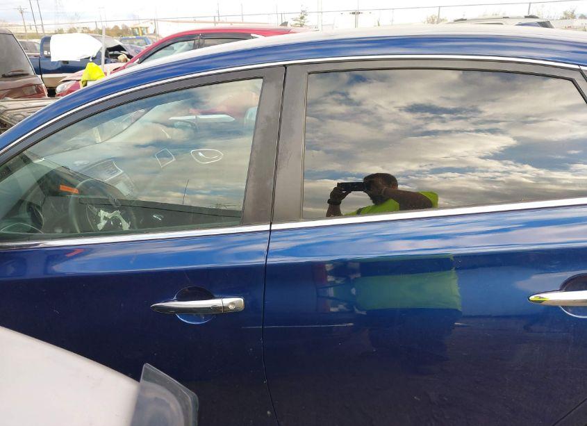 Photo 14 of 2018 Nissan Sentra SV (VIN 3N1AB7AP3JL649110)