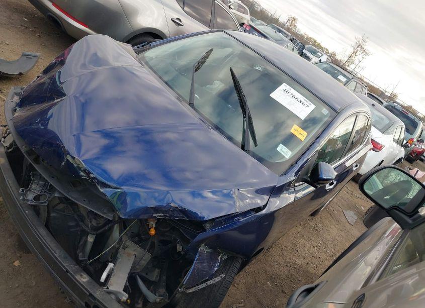 Photo 2 of 2018 Nissan Sentra SV (VIN 3N1AB7AP3JL649110)