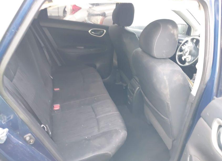 Photo 8 of 2018 Nissan Sentra SV (VIN 3N1AB7AP3JL649110)