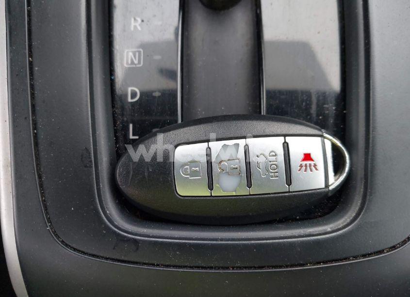 Photo 11 of 2018 Nissan Sentra SV (VIN 3N1AB7AP3JL653786)