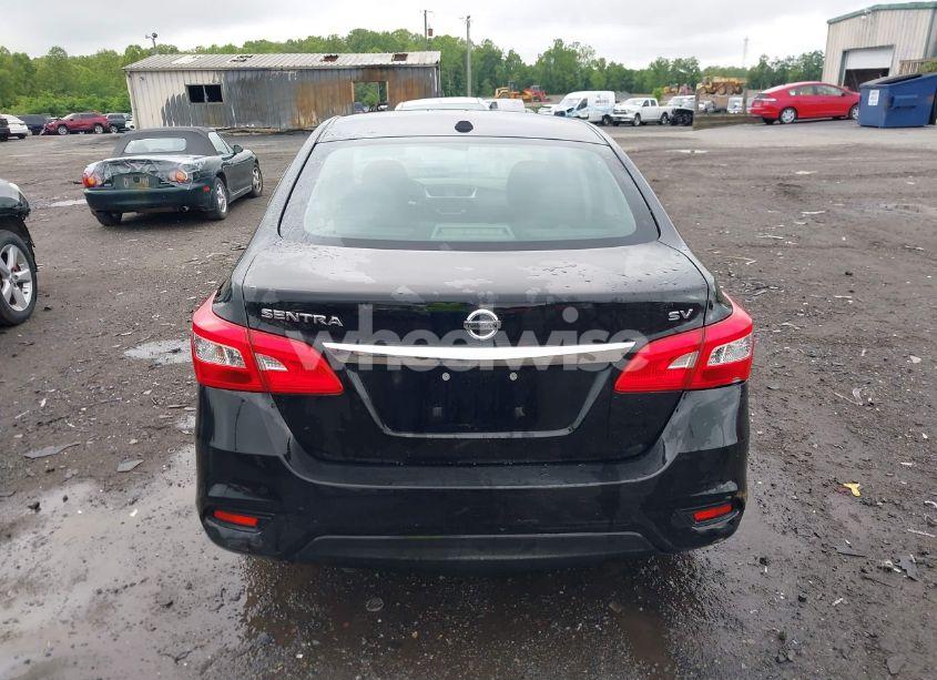 Photo 17 of 2018 Nissan Sentra SV (VIN 3N1AB7AP3JL653786)