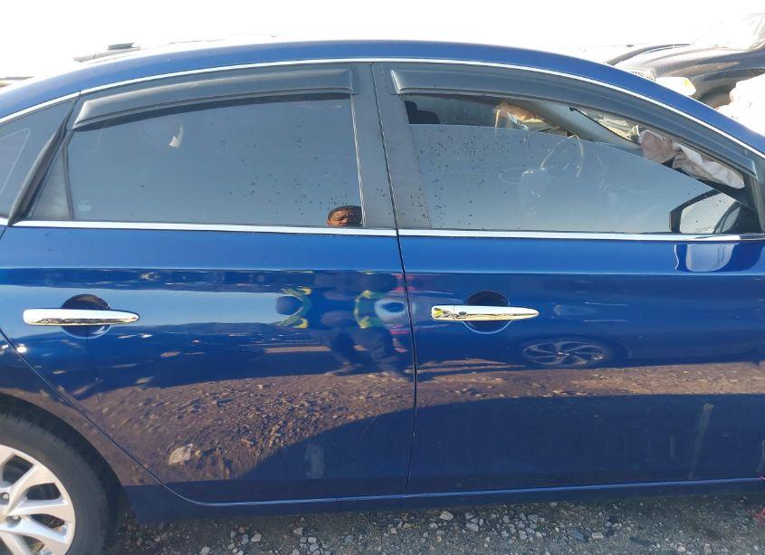 Photo 13 of 2018 Nissan Sentra SV (VIN 3N1AB7AP3JL654145)