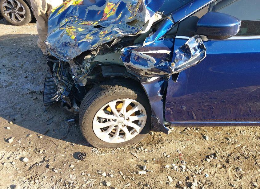 Photo 17 of 2018 Nissan Sentra SV (VIN 3N1AB7AP3JL654145)