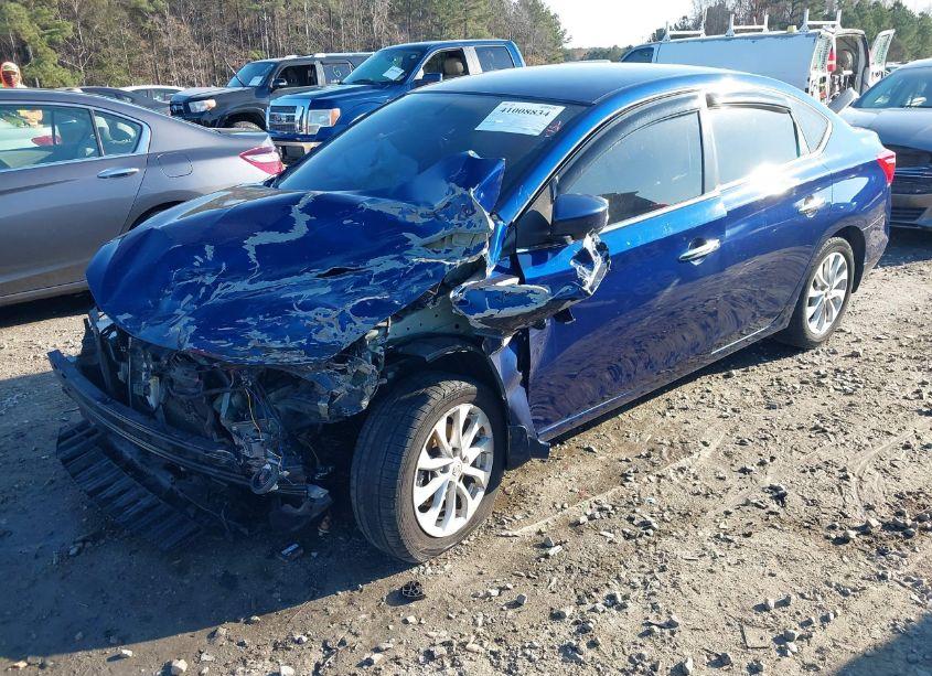 Photo 2 of 2018 Nissan Sentra SV (VIN 3N1AB7AP3JL654145)