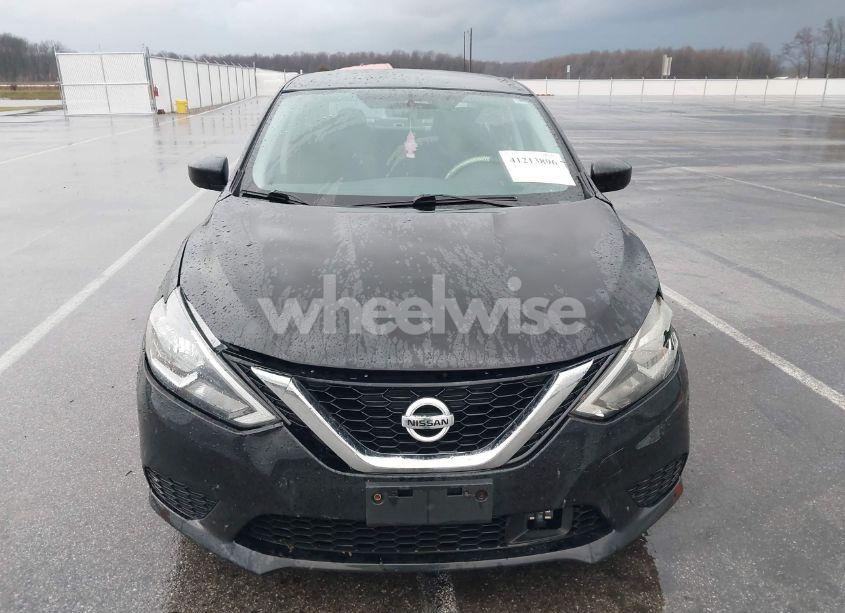 Photo 12 of 2018 Nissan Sentra SV (VIN 3N1AB7AP3JL656154)
