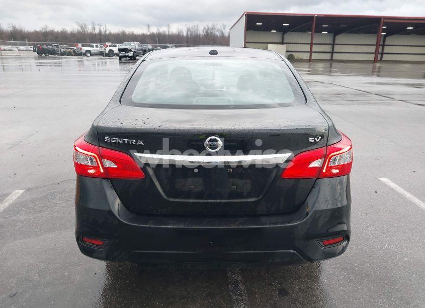 Photo 16 of 2018 Nissan Sentra SV (VIN 3N1AB7AP3JL656154)