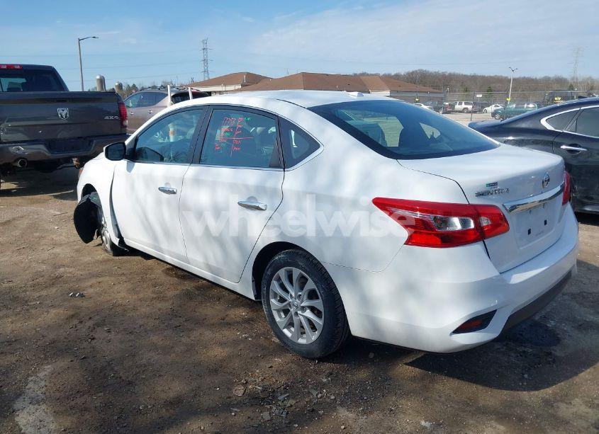 Photo 3 of 2018 Nissan Sentra SV (VIN 3N1AB7AP3JL658003)