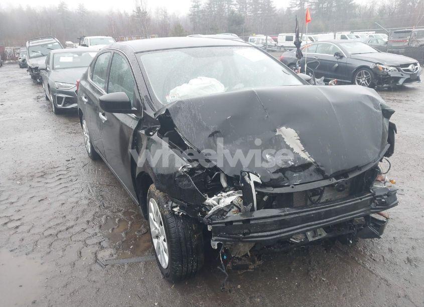 2018 Nissan Sentra S (VIN 3N1AB7AP3JY203414) main photo