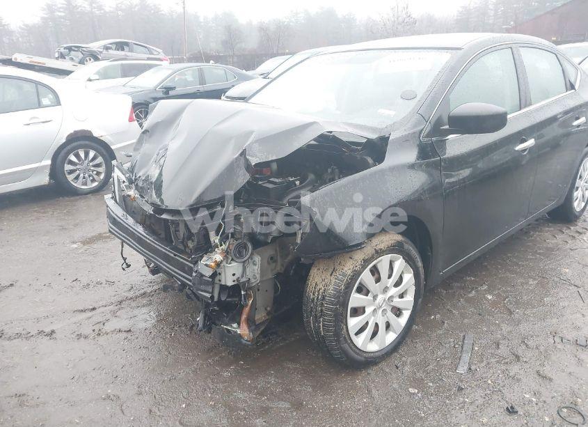 Photo 6 of 2018 Nissan Sentra S (VIN 3N1AB7AP3JY203414)