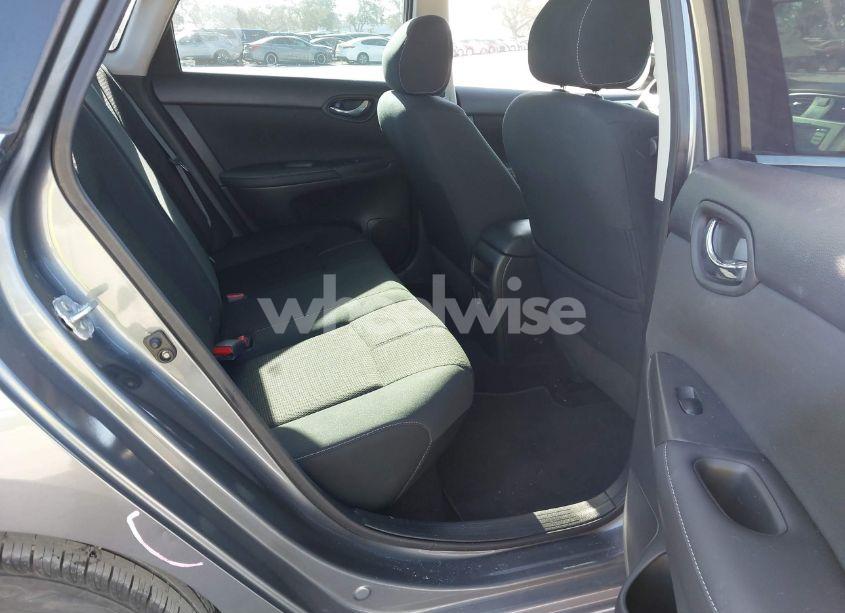 Photo 8 of 2018 Nissan Sentra S (VIN 3N1AB7AP3JY208466)