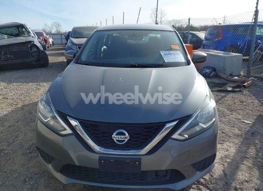 Photo 12 of 2018 Nissan Sentra S (VIN 3N1AB7AP3JY220939)